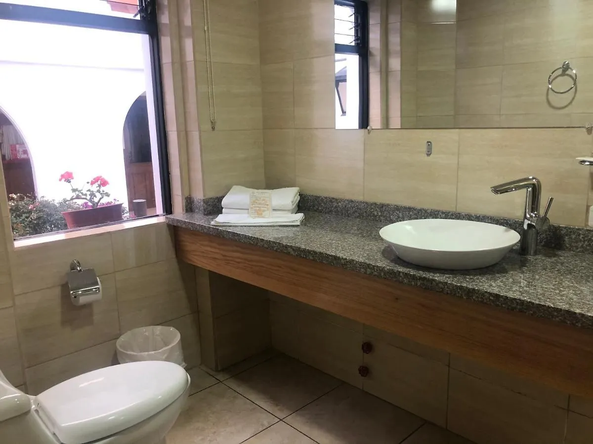 Hotel Ambassador Quito